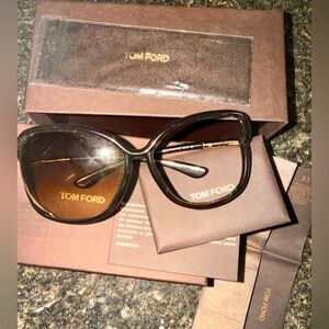 Tom Ford RAQUEL Gradient Brown Sunglasses Box New Lens Cloth (Missing lens)